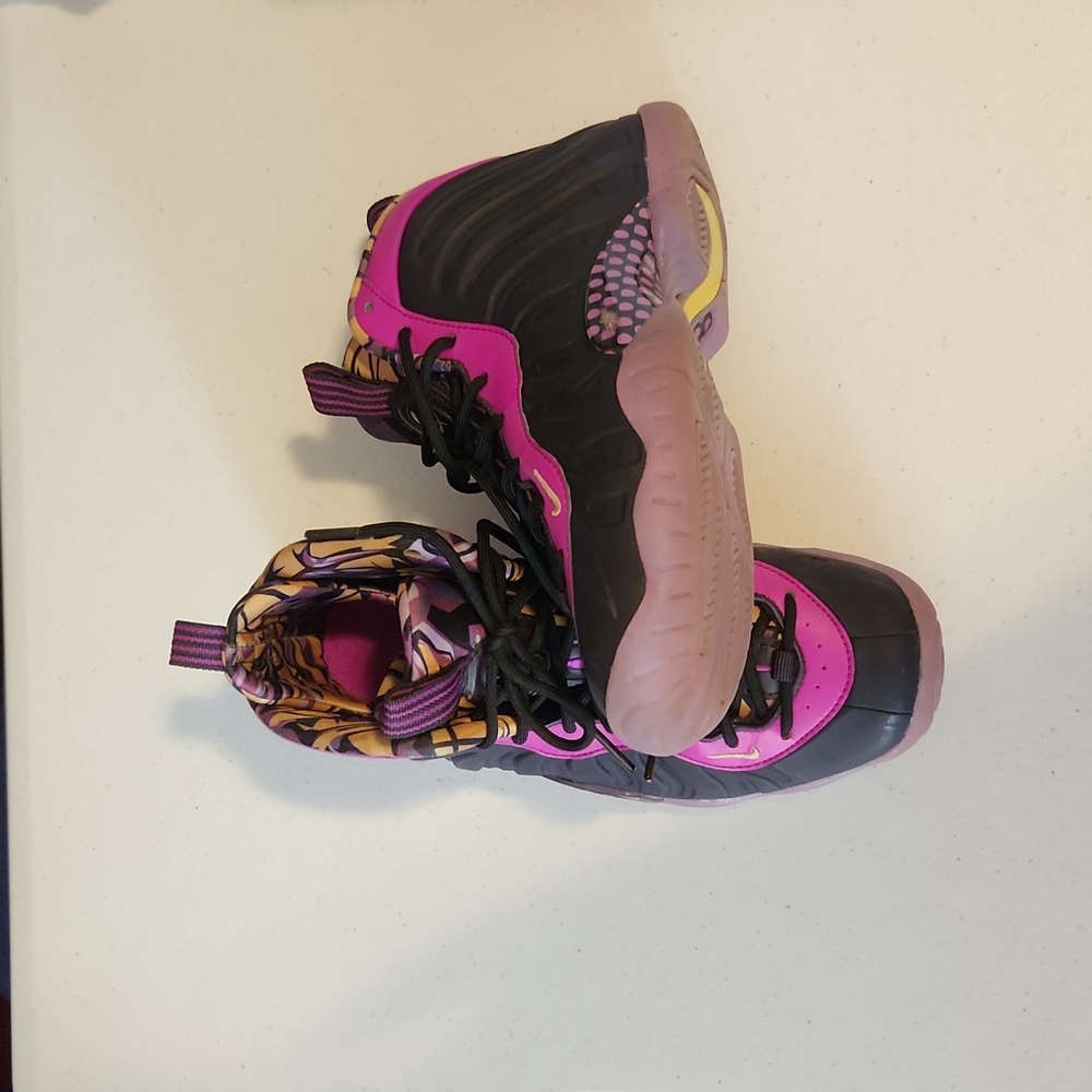 Nike Little Posite One, Size 4.5 , Cave Purple/ Black